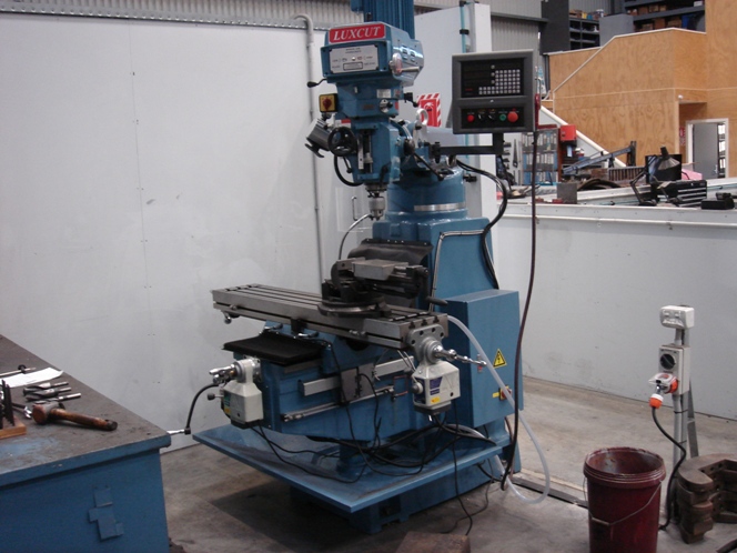 Vertical Turret Milling Machine